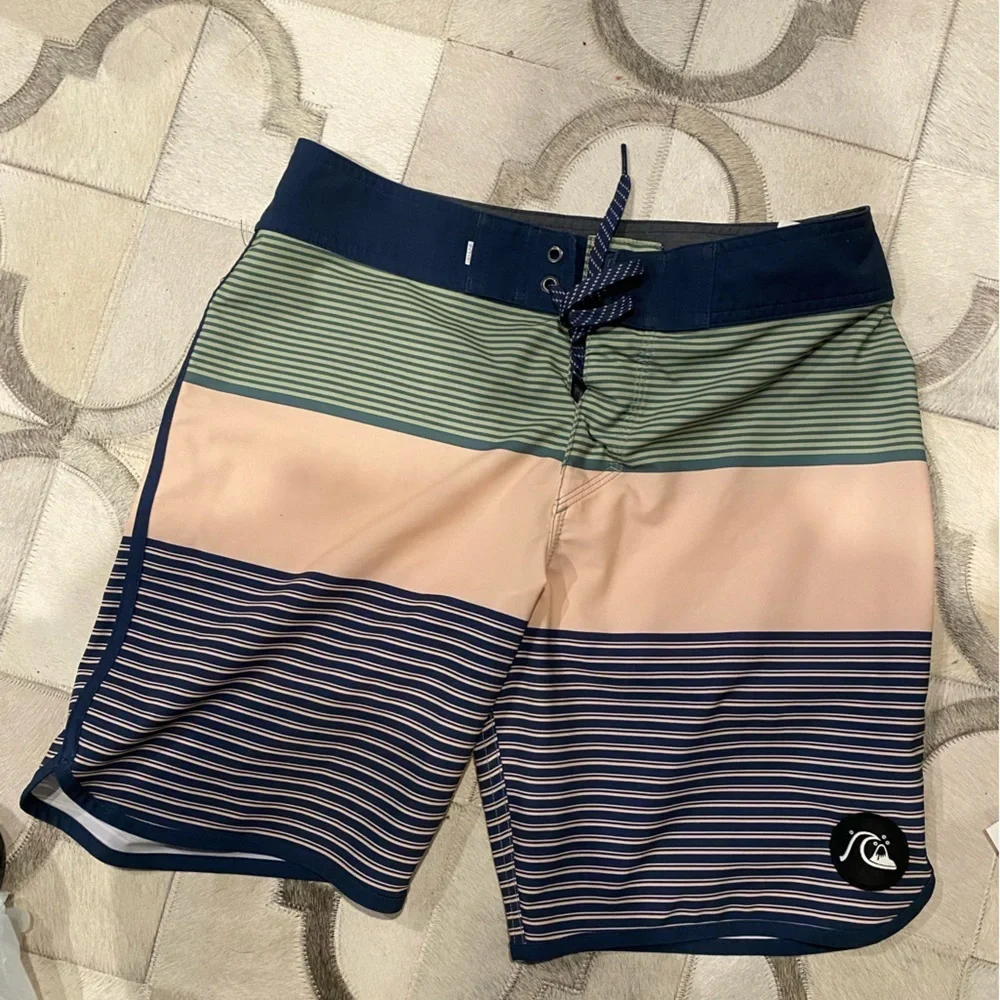 Quiksilver Surfsilk Tijuana 19 Boardshorts-Veiled Rose  28